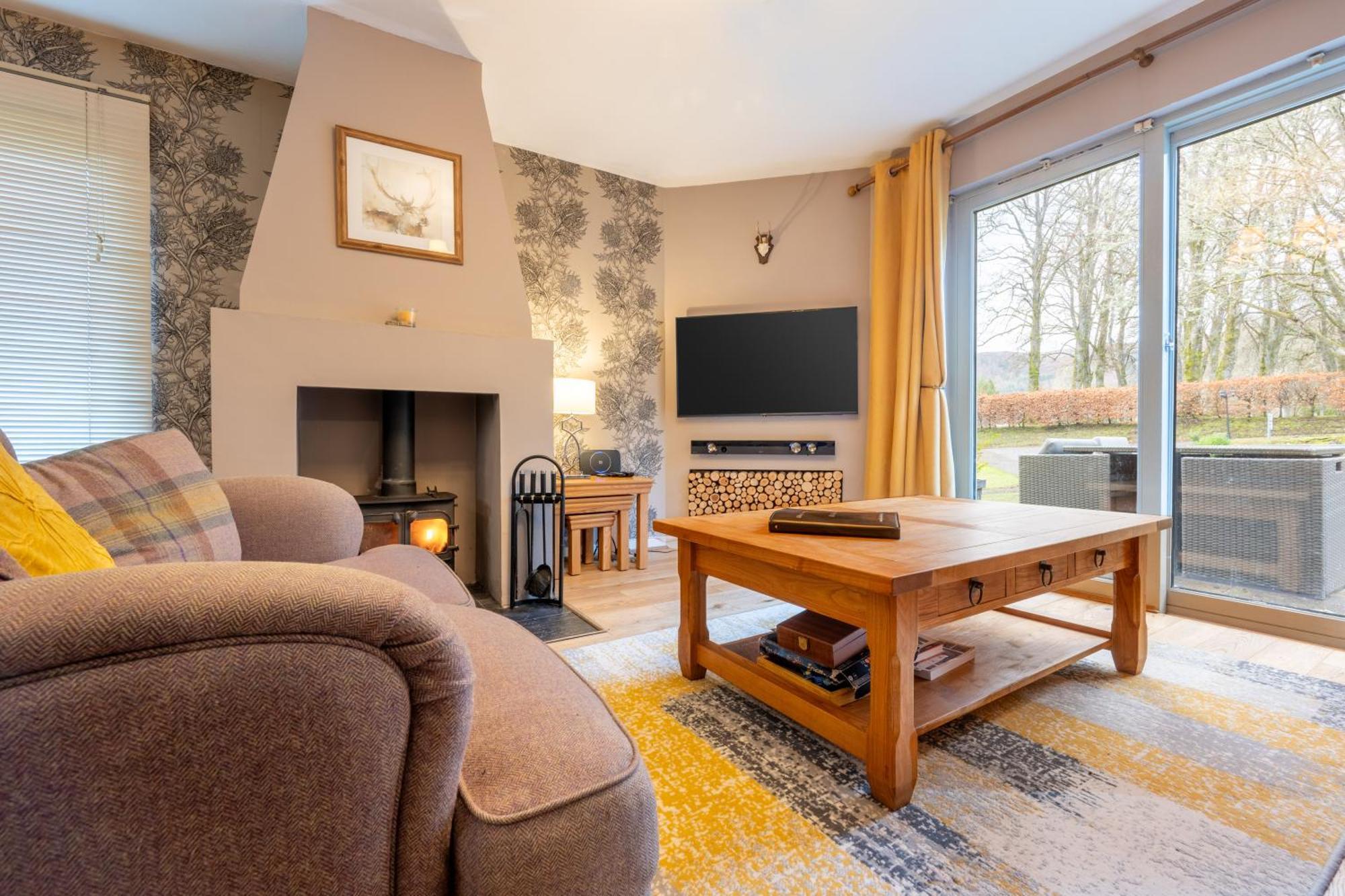 Abbey Holidays Loch Ness Luxury Self Catering 2 Bedroom Cottages حصن أوغسطس الغرفة الصورة